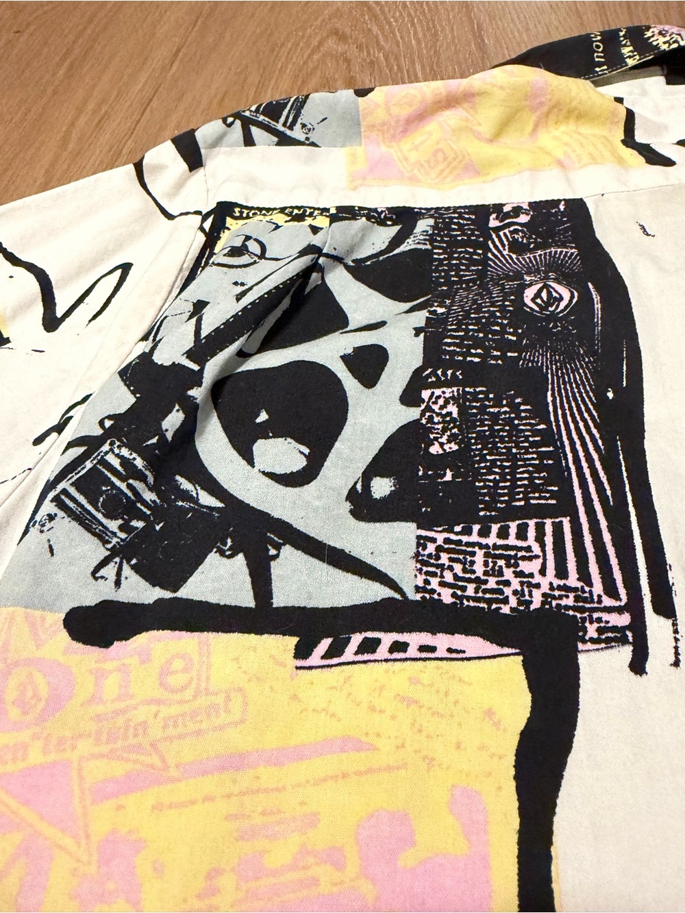 Volcom Cream Short-Sleeve Button-Up with Black, Pink & Yellow Abstract Print - Picture 9 of 9